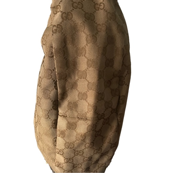 ✨Authentic Gucci Abby hobo bag ✨ - Picture 4 of 15
